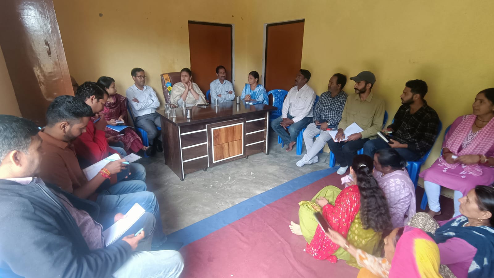 मुख्य विकास अधिकारी ने ग्राम भैन्स्कोटी में किया स्थलीय निरीक्षण