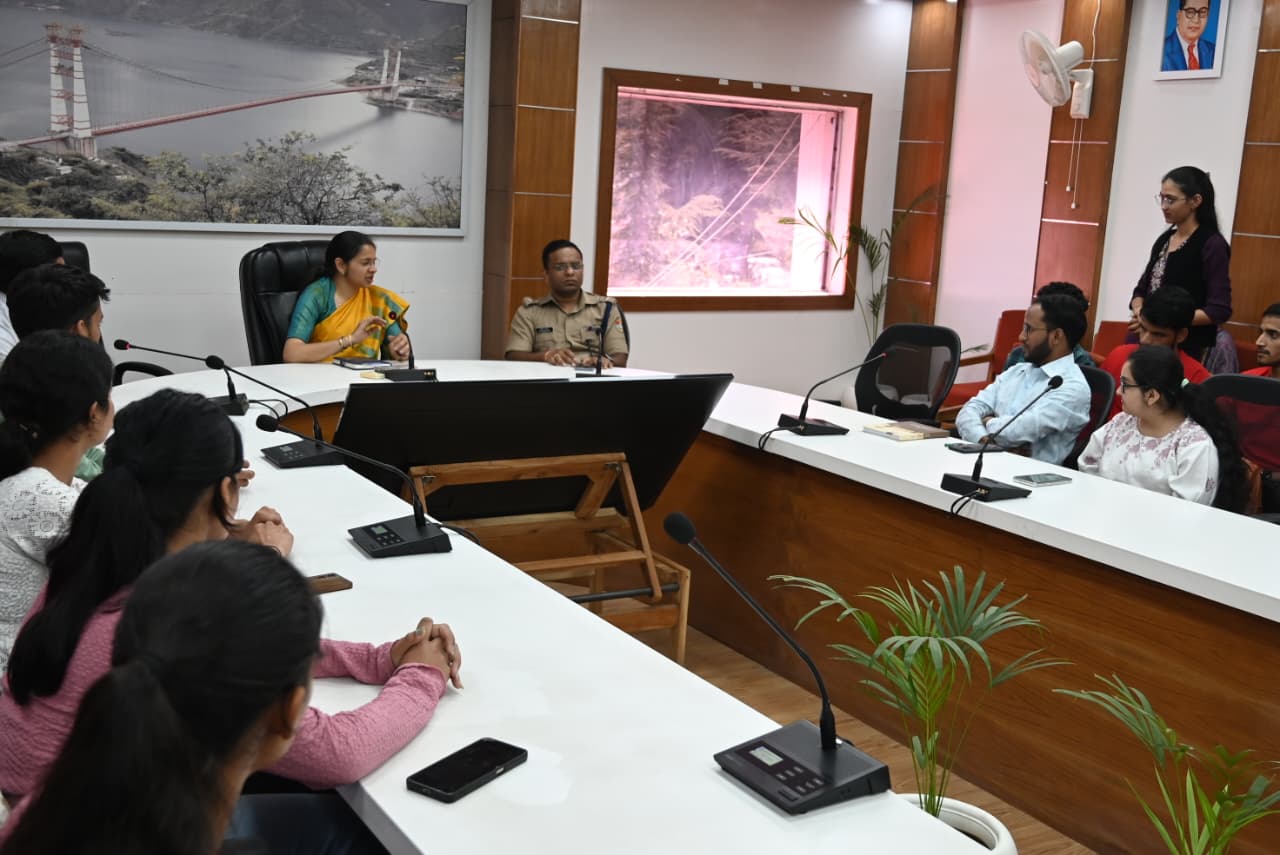 स्नातक स्तरीय प्रतियोगिता परीक्षा-2025 प्रश्नपत्र लीक प्रकरण पर एसआईटी की जन संवाद बैठक